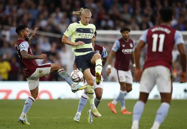 Hasil Aston Villa vs...