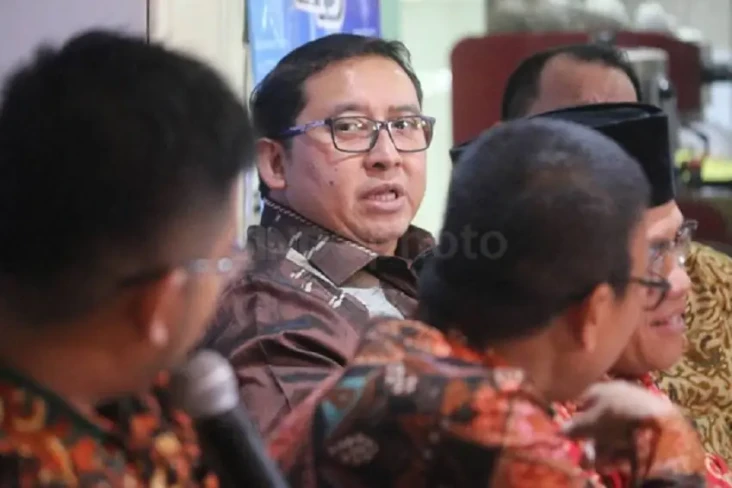 Fadli Zon Sebut Kenaikan...