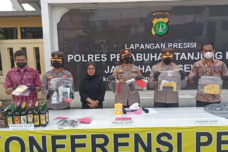 Polisi Gerebek Lokasi...