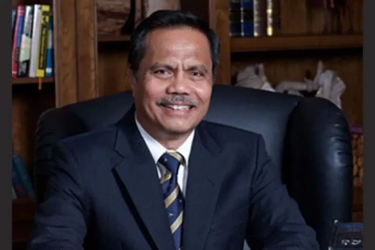Melawan Sinisme Proklamator...