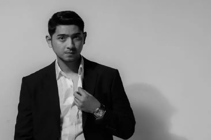 Arya Saloka Beri Kode...