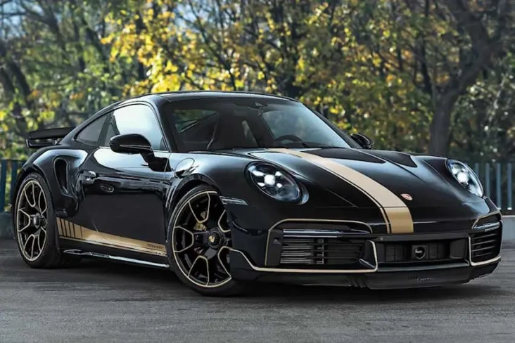 Porsche 911 Turbo S...