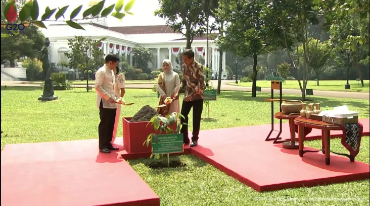Momen Jokowi dan Presiden...