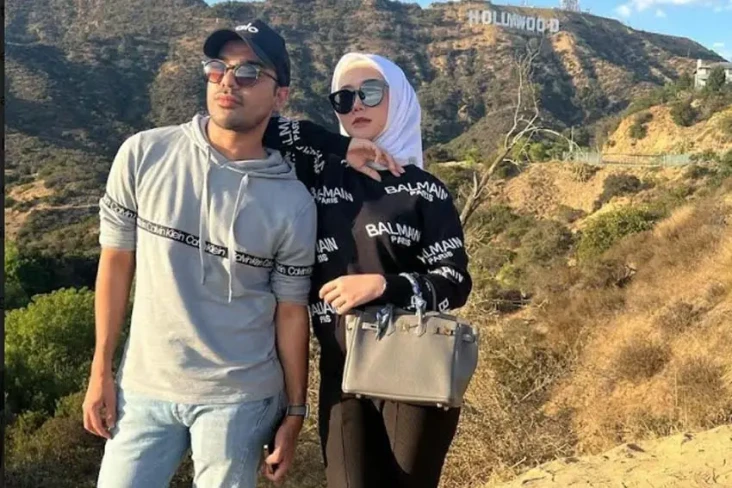 Marissya Icha Gandeng...