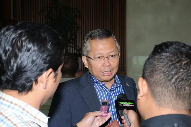 Mardiono Pilih Tak Datang...