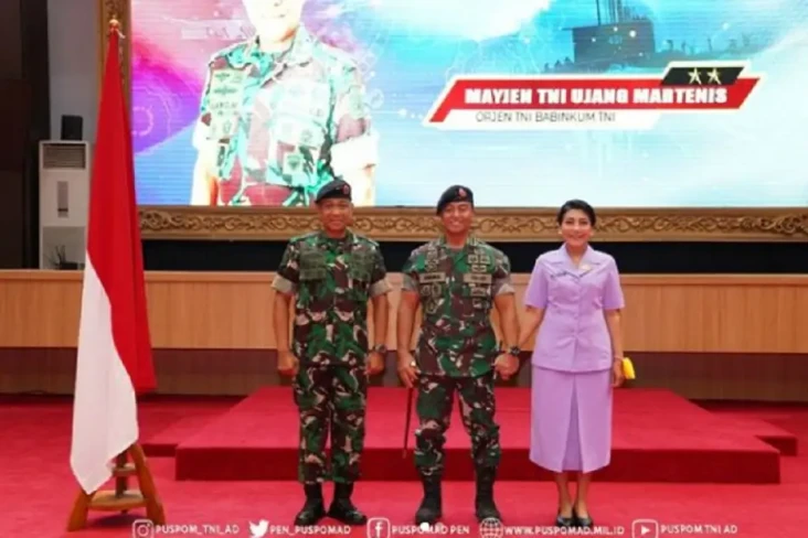 Naik Pangkat, Jenderal...