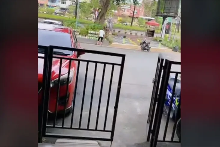 Viral! Rumah yang Bikin...