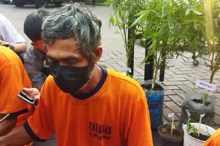 Ditangkap Polisi karena...