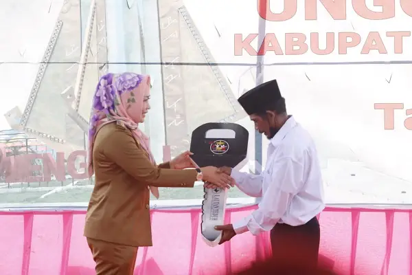 Bupati Winarti Lakukan...