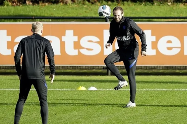 Ajax vs Rangers: Daley...