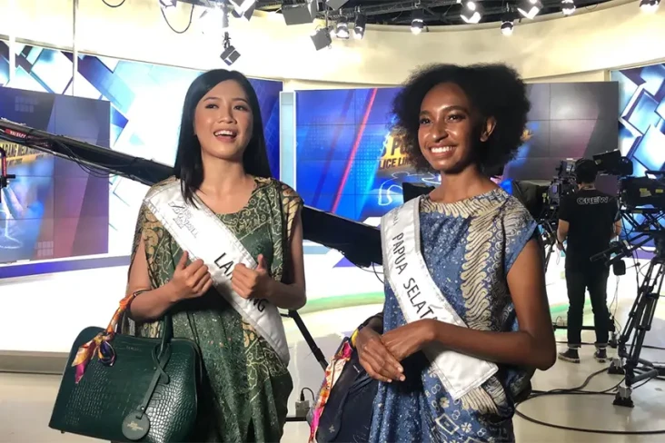 2 Finalis Miss Indonesia...