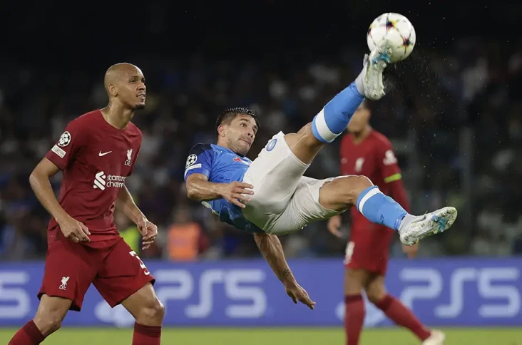 Liverpool Dibantai Napoli...