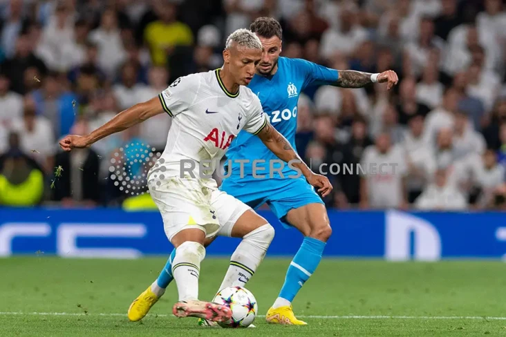 Tangis Richarlison Pecah...
