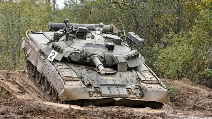 4 Jenis Tank Rusia yang...