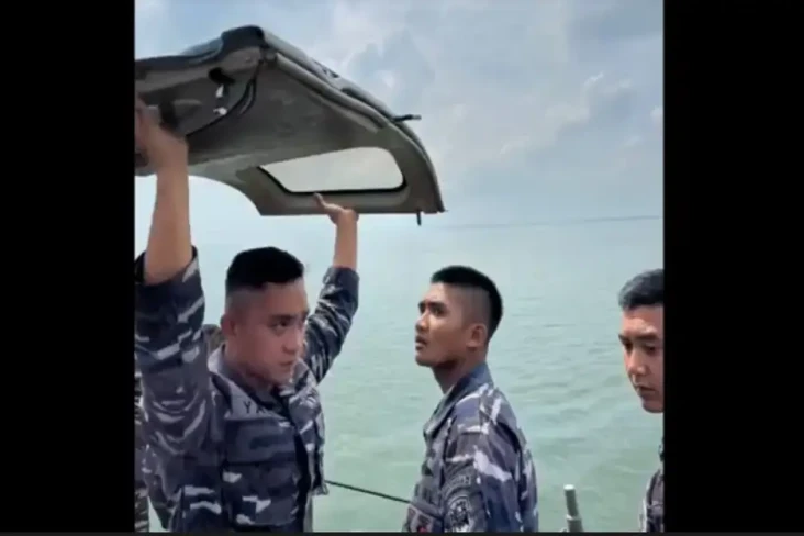 Badan Pesawat Latih...