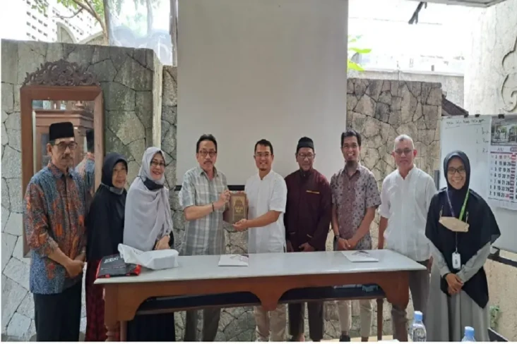 Cetak Generasi Muda...