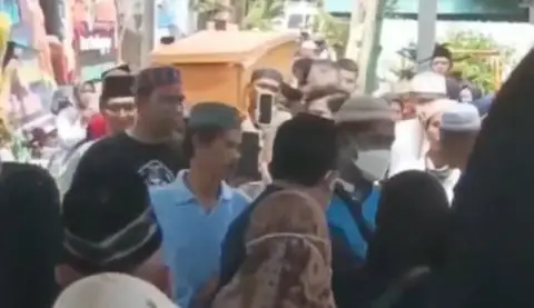 Polisi Buru 2 Pelaku...