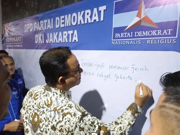 Anies Baswedan Hadiri...