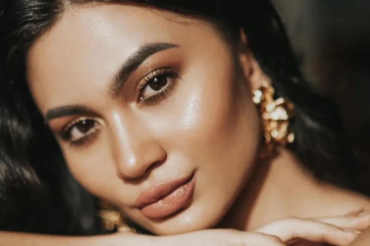 Ariel Tatum Masih Terpukul...