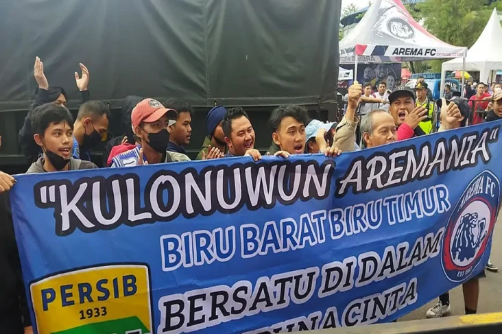 Jelang Arema vs Persib:...