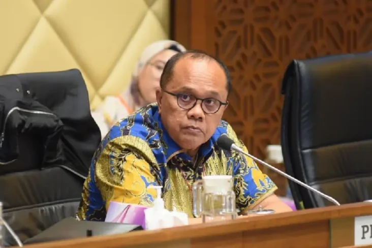 Junimart Bela Puan yang...