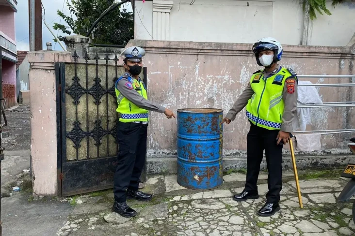 Polisi Cek Lokasi Diduga...