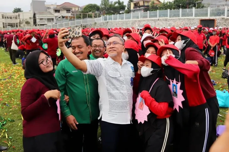Di Hadapan Ribuan Mahasiswa,...