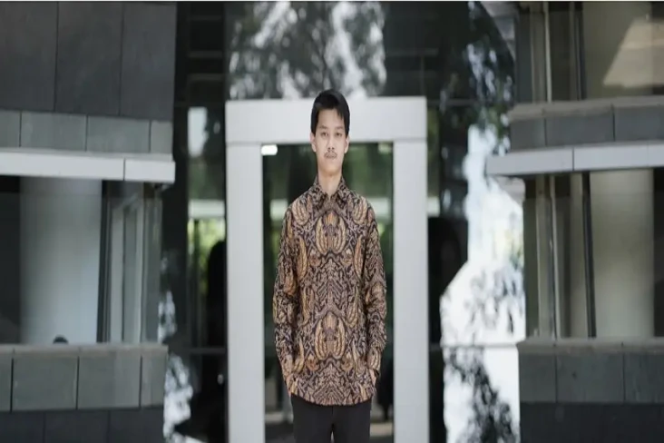 Kevin Jadi Wisudawan...