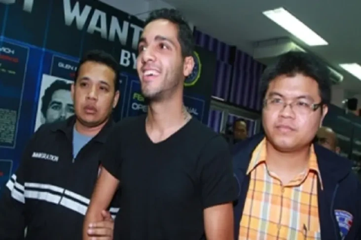 Kisah Happy Hacker Bobol...
