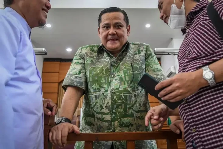 Divonis 5 Bulan Penjara,...