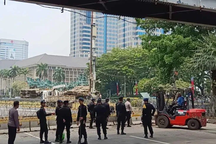 BEM SI Turun ke Jalan...