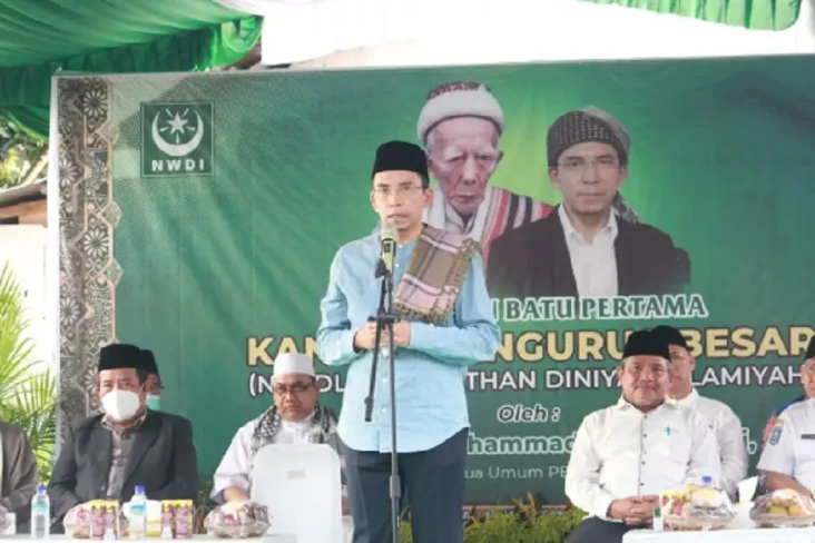 Groundbreaking Gedung...