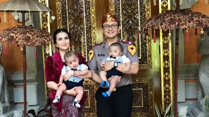 3 Artis Cantik yang...