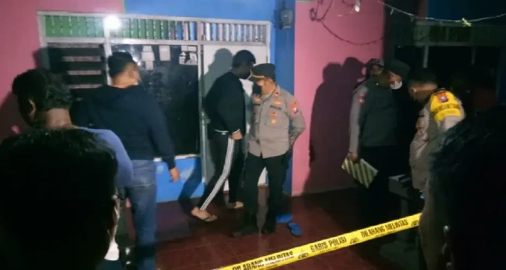 Pembunuhan Berdarah...