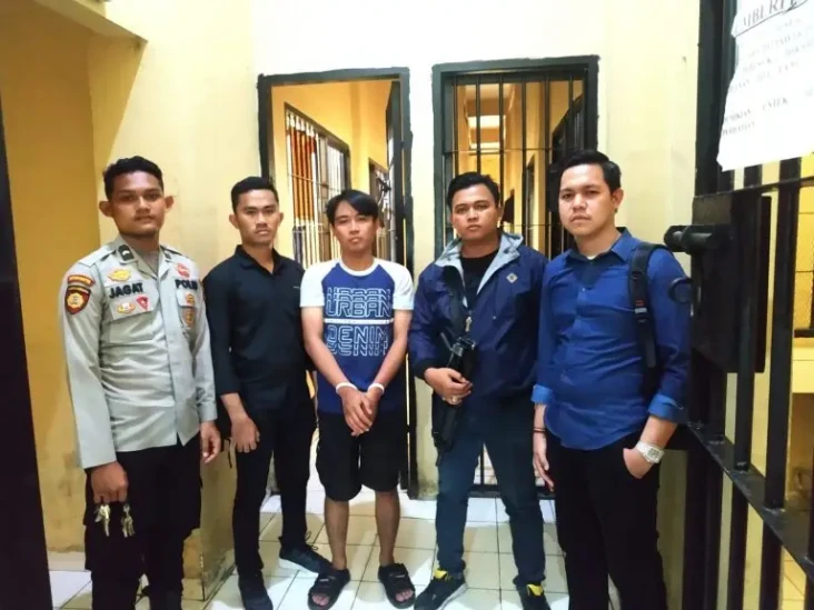 Terlilit Utang Judi...