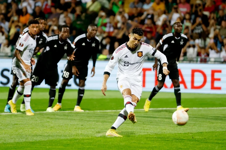 Cristiano Ronaldo Girang...