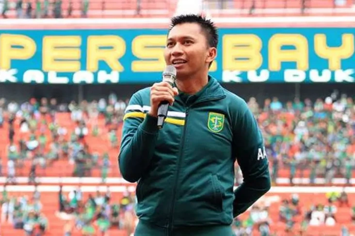 CEO Persebaya Mundur,...