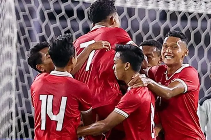 Hong Kong U-19 vs Indonesia...