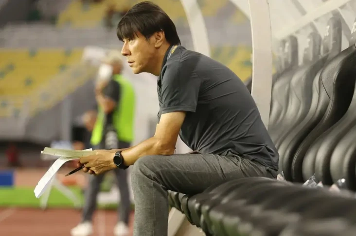 Shin Tae-yong Bungkam,...