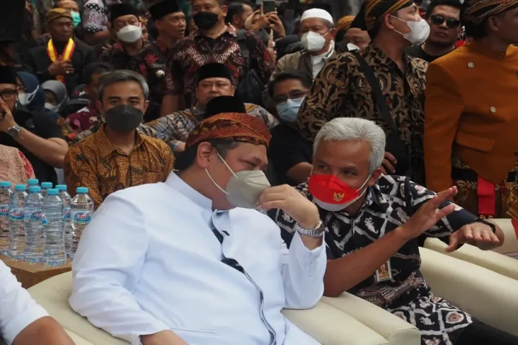 Airlangga Hartarto Bersama...