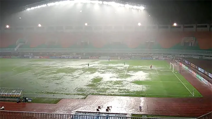 Stadion Pakansari Sering...