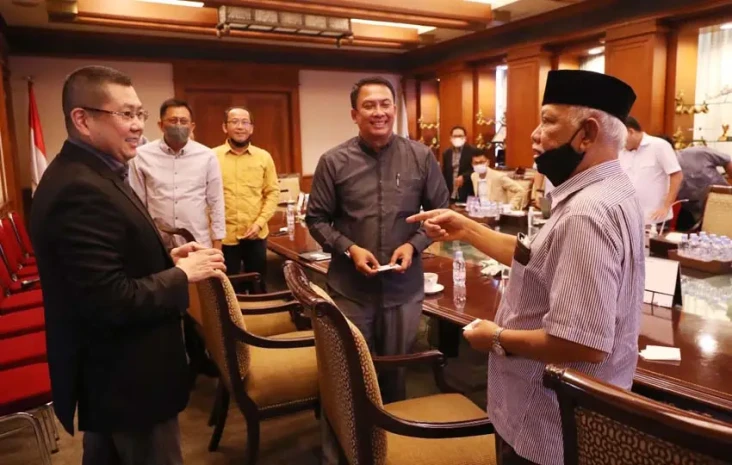 Ketua Dewan Pers Azyumardi...