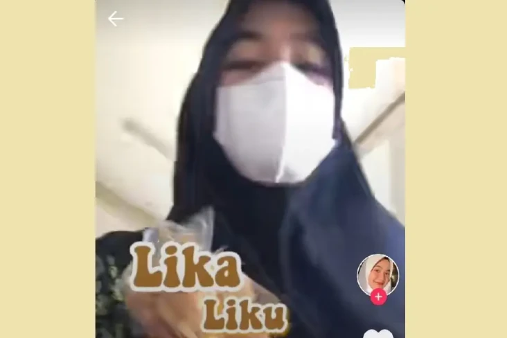 Viral Perjuangan Siswi...