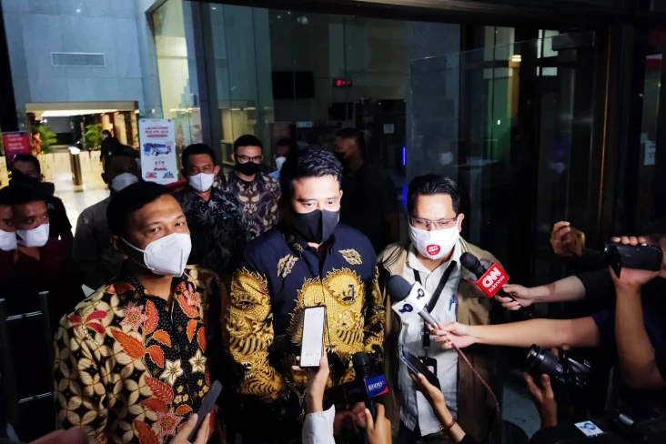 Usai Sambangi KPK Bobby...