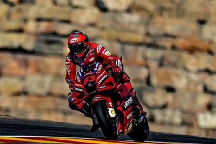 MotoGP 2022: Tempel...