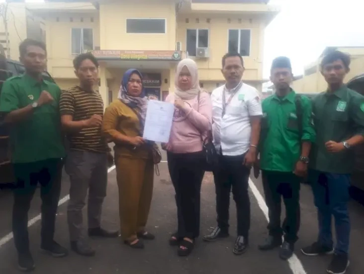 Korban Arisan Online...