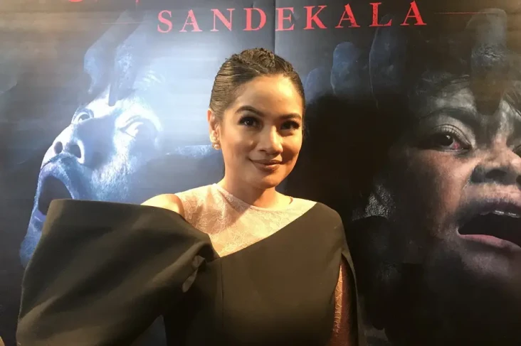 Bintangi Film Jailangkung:...