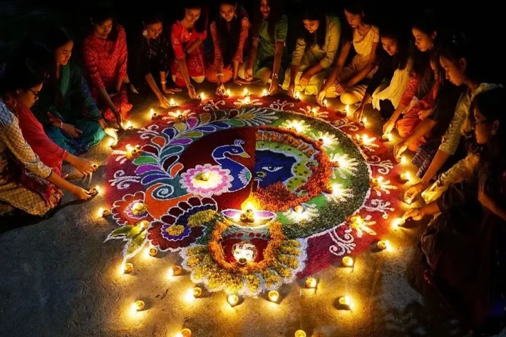 Dipicu Festival Diwali,...