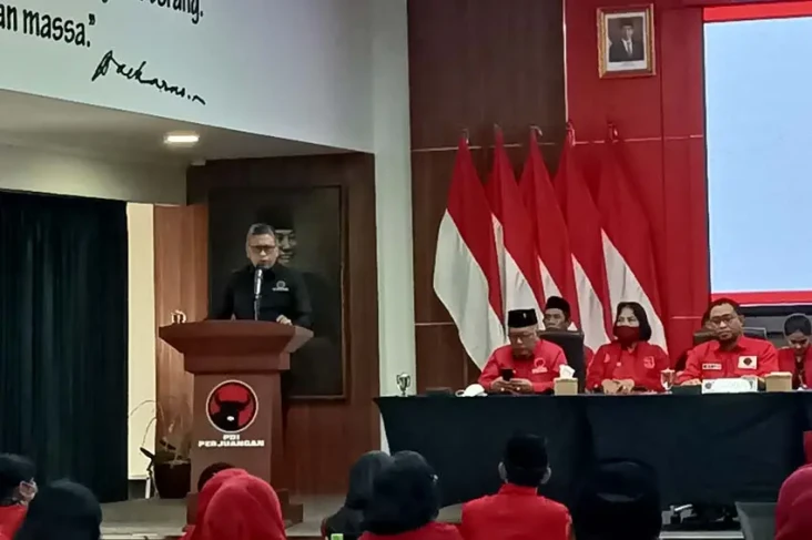 Hasto Sindir SBY: Pemimpin...