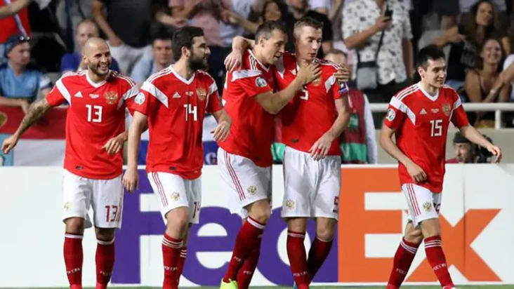 UEFA Resmi Coret Timnas...